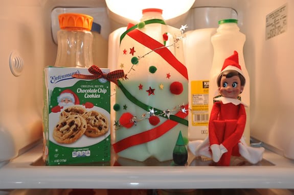 Elf on the Shelf Ideas - Funny and Cute - Pretty Providence