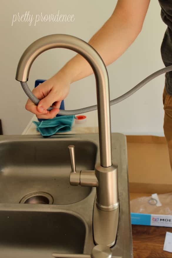 how to install kitchen faucet