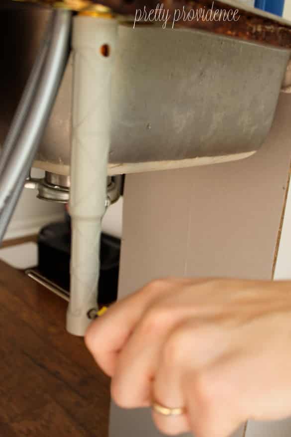 tightening tool moen faucet installation