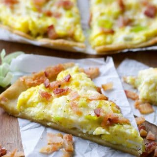 Breakfast Pizza with Leeks and Bacon, this delicious pizza is an easy dinner for a busy weeknight and totally gluten free!