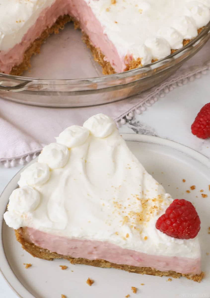 Contest-Winning Raspberry Cream Pie Recipe: How to Make It