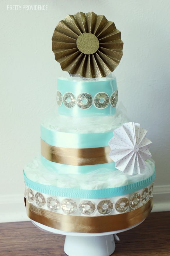 Classy and elegant diaper cake! 