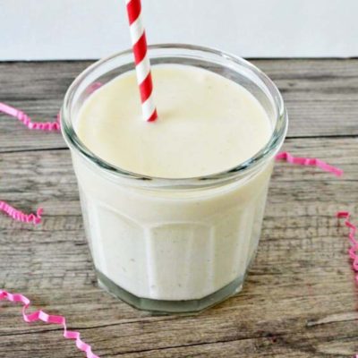 YUM! Have you ever had Chick-fil-A frosted lemonade? It's so GOOD and easy to make at home!