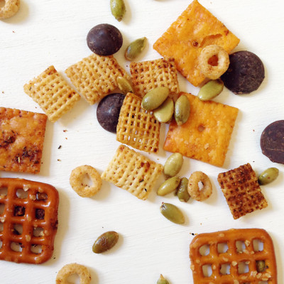 Sweet & Spicy Snack Mix