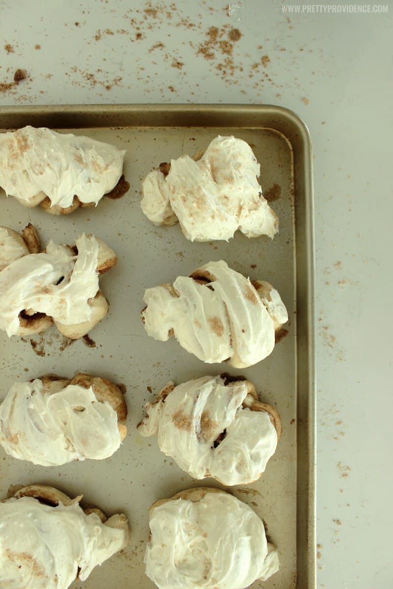 NO LIE THESE ARE THE BEST CINNAMON ROLLS, OF ALL TIME. All time. Just make them, you guys. Try me. You will not regret it! 