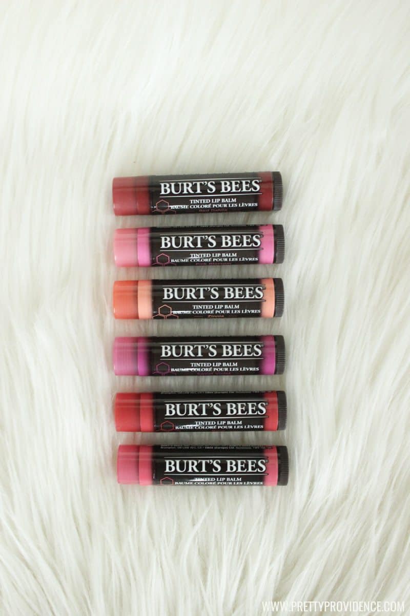 How fun are these free printable Burt's Bees Valentines? So fun for giving a gift to your friends and loved ones that they will actually use! 