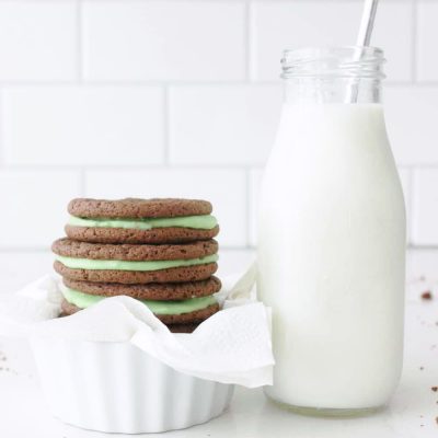 Delicious homemade mint oreos!