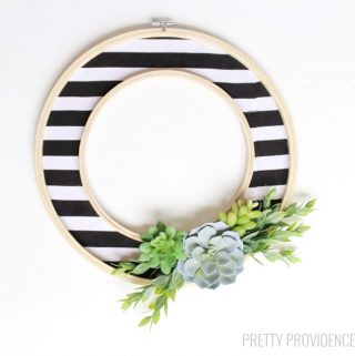 Easy DIY modern wreath with stripes and succulents