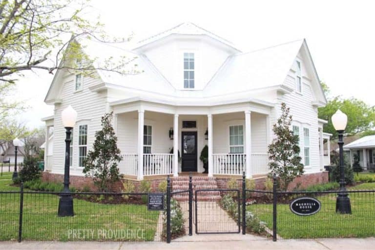 Staying at Magnolia House