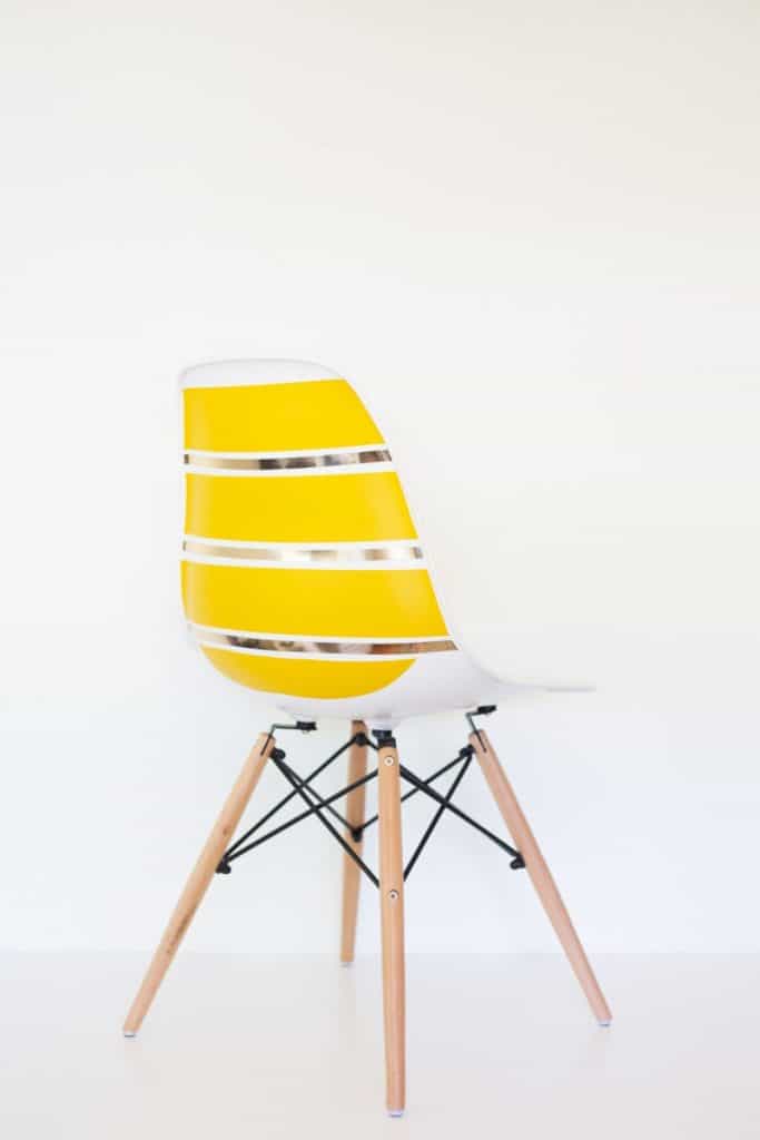 diy-striped-midcentury-shell-chair1-800x1200