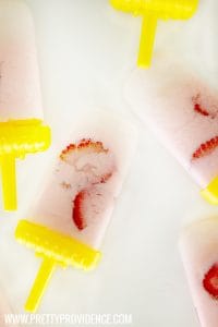 Talk about delicious! These frosted strawberry lemonade popsicles are only 35 calories each! Great way to curb that sweet tooth!