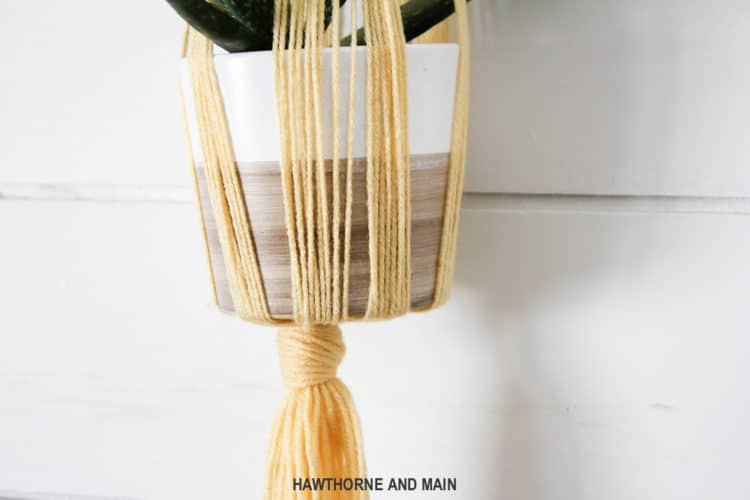 DIY Plant Holder Pretty Providence