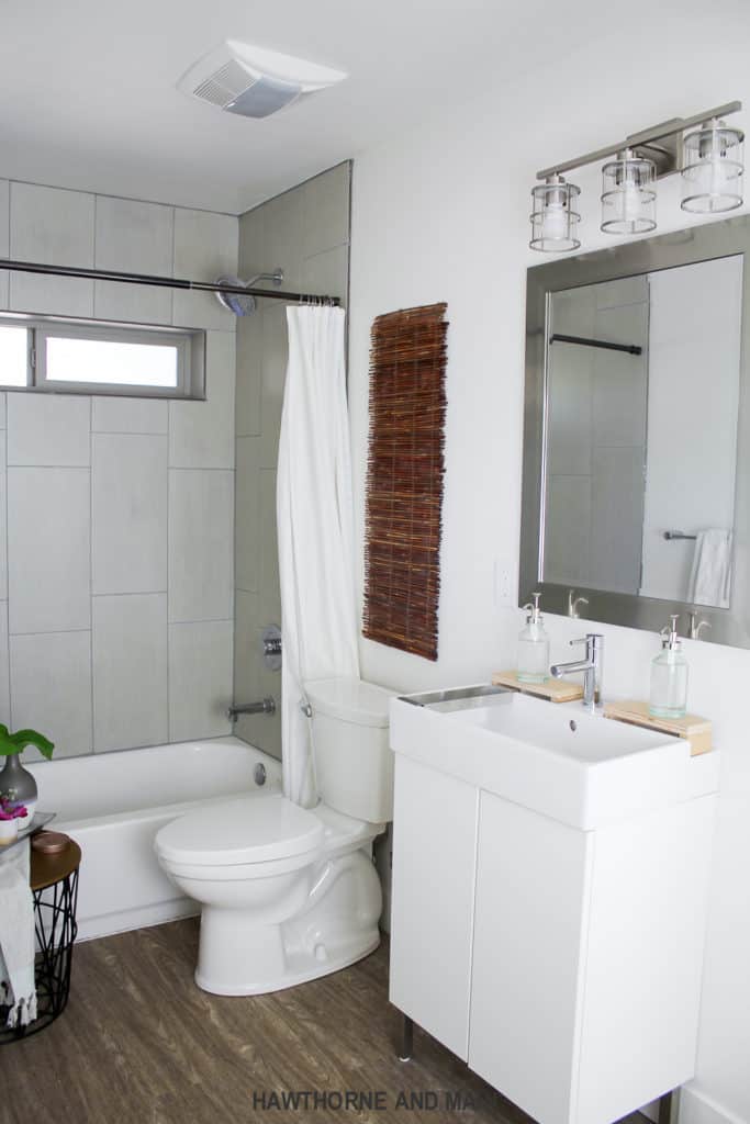 the-suite-pecan-bathroom-update-wtih-moen-bath-fixtues_-23