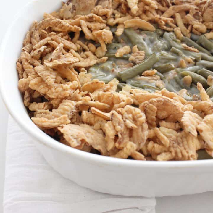 Easy Green Bean Casserole - By Pretty Providence