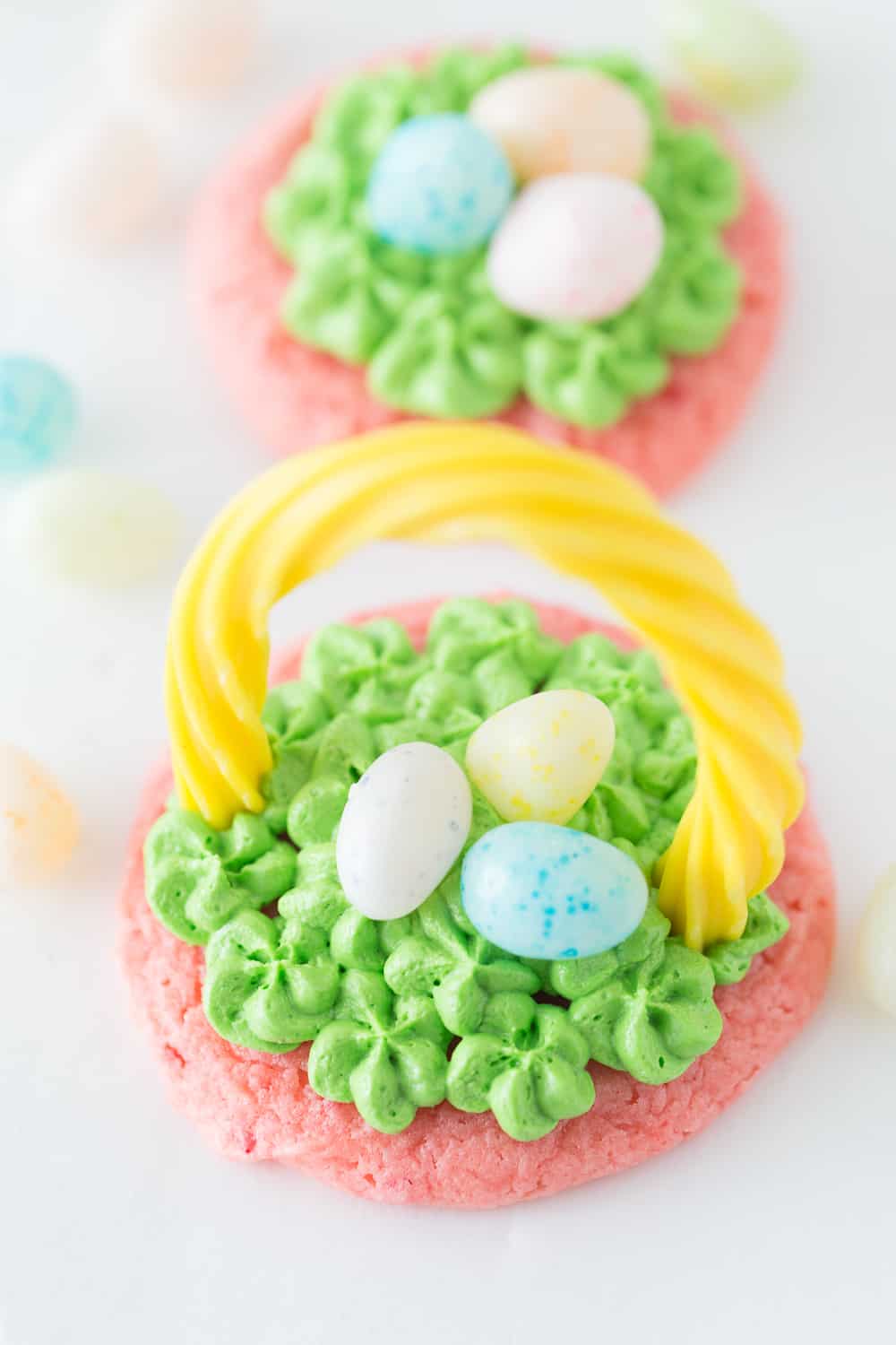 Easter Egg Cookie Baskets are a great Easter treat for the kids!