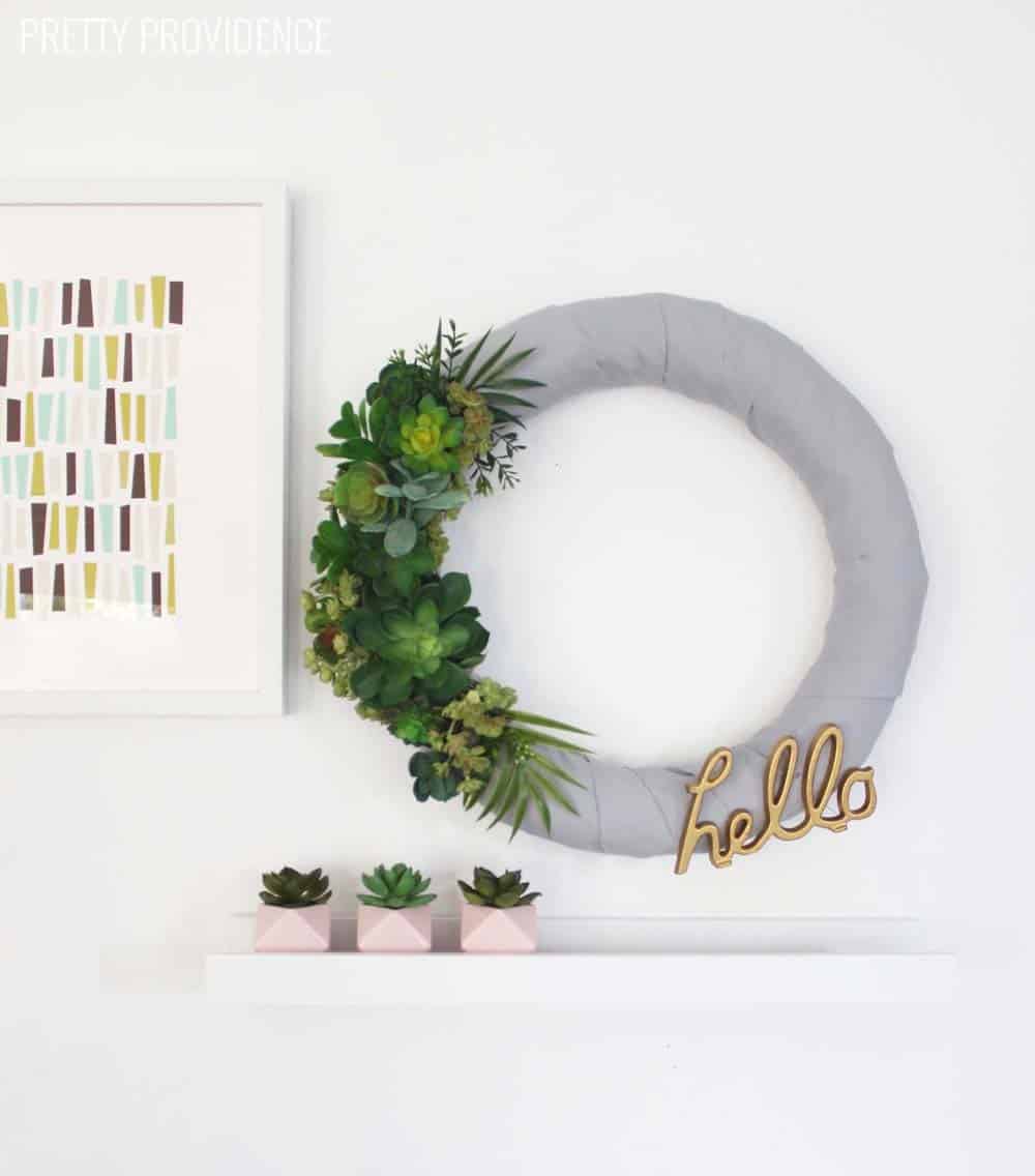 I love this easy, neutral succulent wreath! 