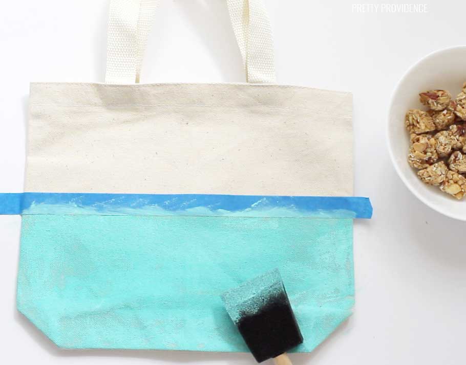 Mini pool bags and what to pack in them to make life easier and cuter this summer! 