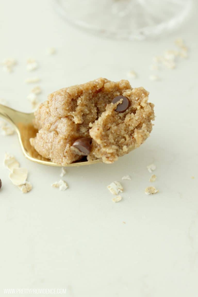 If you need a healthy treat fix this easy protein cookie dough is amazing.. and totally guilt free! You'll love it!