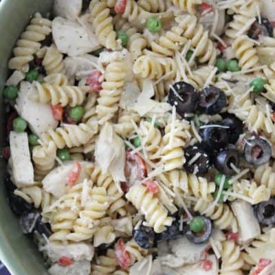 Delicious Summer pasta salad! If you are looking for a delicious, unique and flavorful pasta salad, look no further! Th perfect pasta salad for summer!