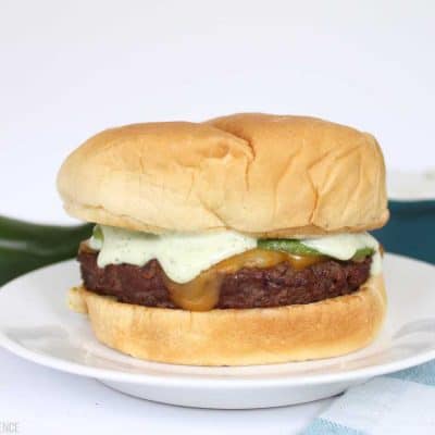 This jalapeño ranch burger is SO good and way easy to make at home! Pretty mild spiciness but perfect flavor!