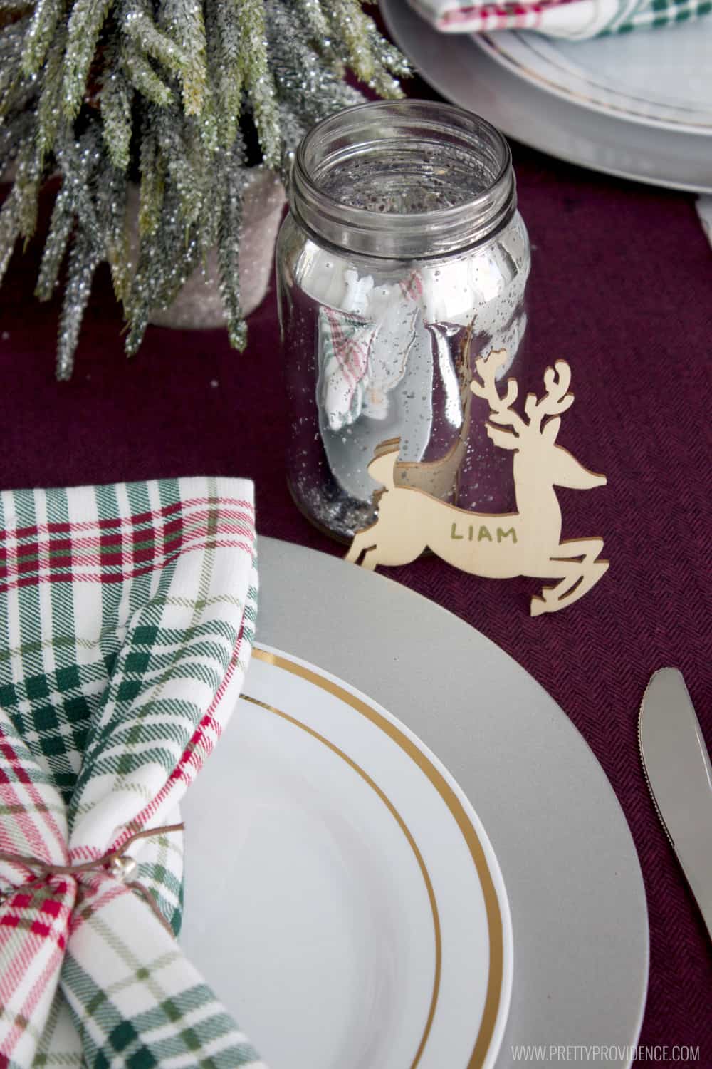 Loving this simple holiday tablescape! Whimsically beautiful, with items I'll use again and again! 