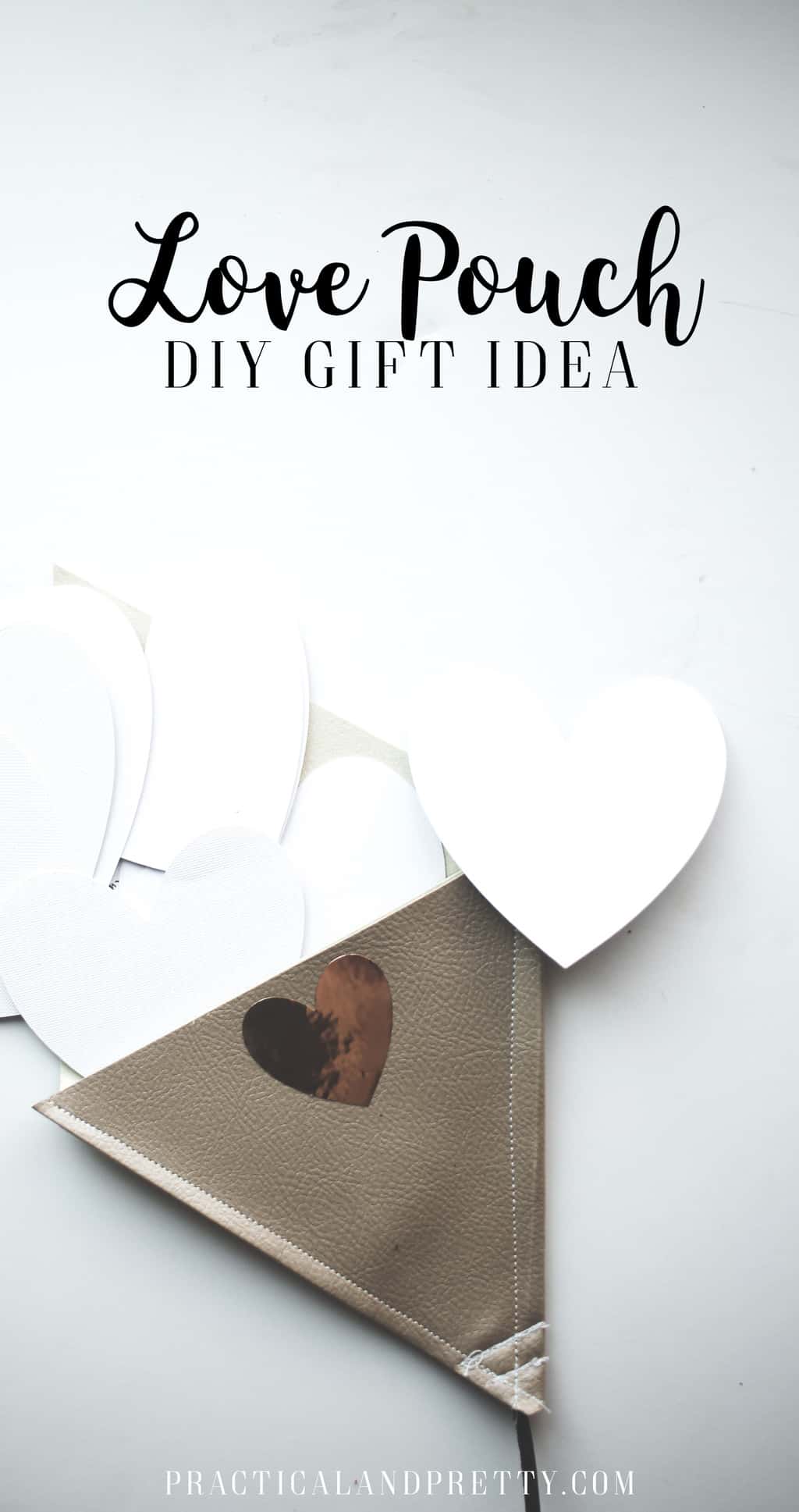 Do you have someone in you life you could swap some love notes with? This little DIY gift is a simple way to keep the love going back and forth!