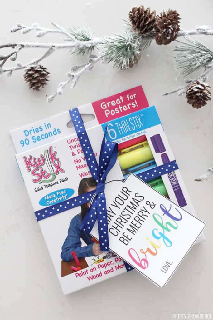 I love these fun Merry and Bright Christmas gift tags! Such a fun gift for a teacher or friend!