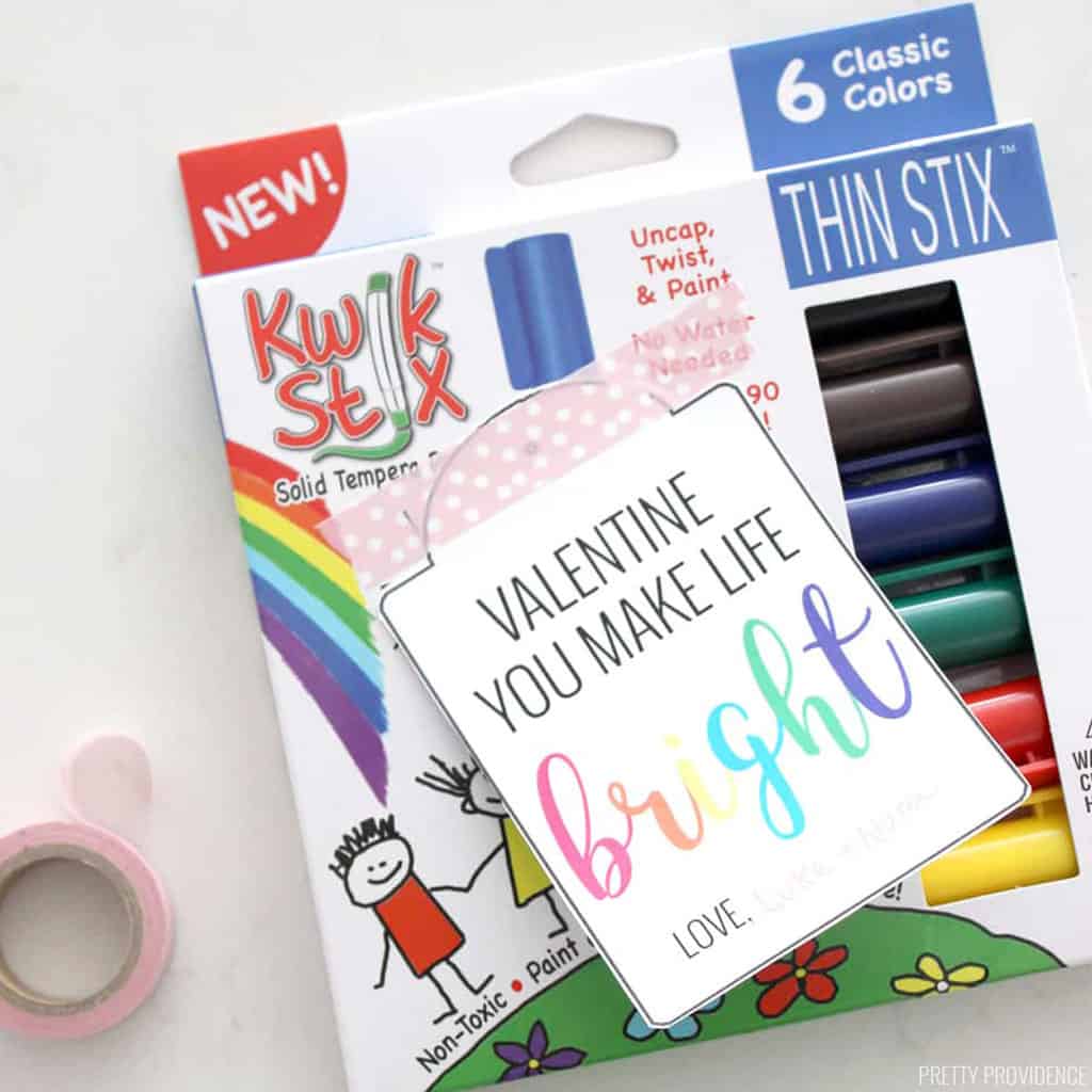 I love these cute "Bright" free printable gift tags! Such a fun gift for a teacher or a friend!