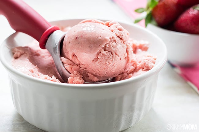 strawberry-banana-ice-cream-_resized-6