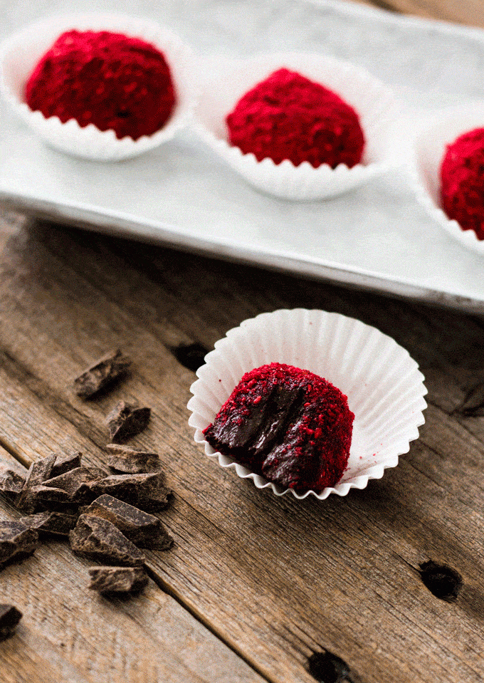 chocolate_rasberry_truffles