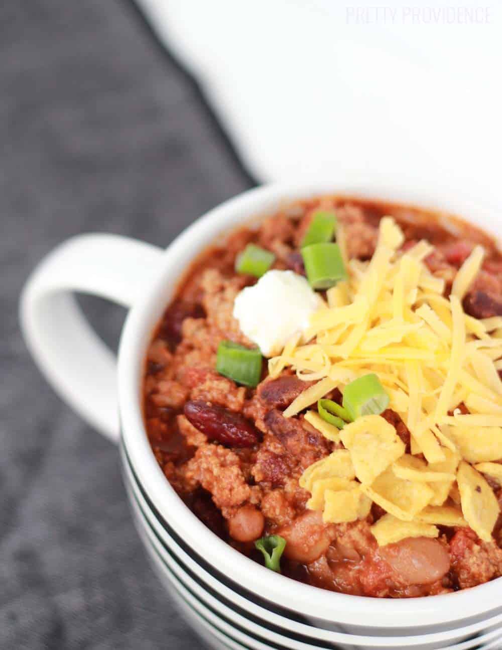 I make this best ever slow cooker chili once a week. It's so easy and delicious - just throw it all in the crockpot and let it simmer! Basically the perfect dinner! 