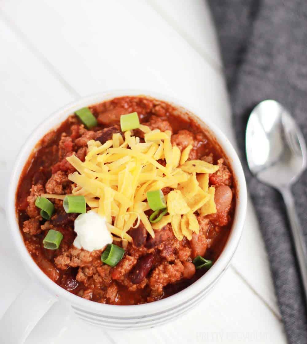 I make this best ever slow cooker chili once a week. It's so easy and delicious - just throw it all in the crockpot and let it simmer! Basically the perfect dinner! 