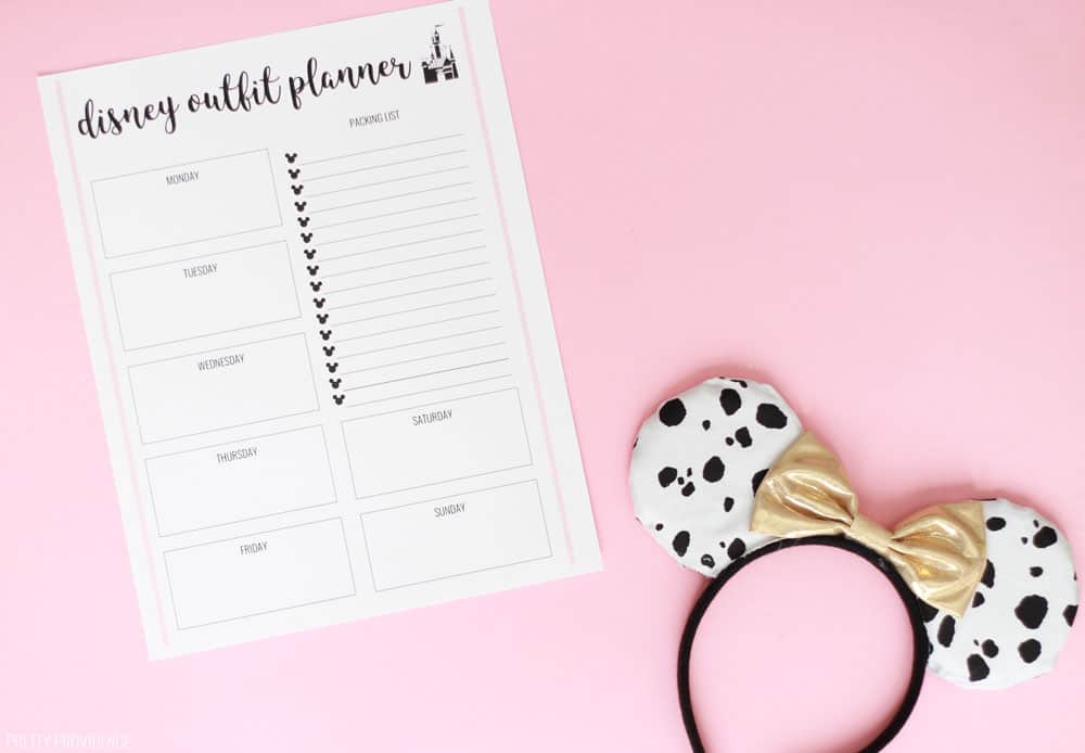 These free Disney trip planner sheets are so helpful when you’re getting ready for a trip to Disney World or Disneyland!