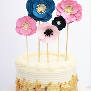 How to make an easy cake topper with paper flowers made of cardstock! This is an awesome, easy cake decorating idea!