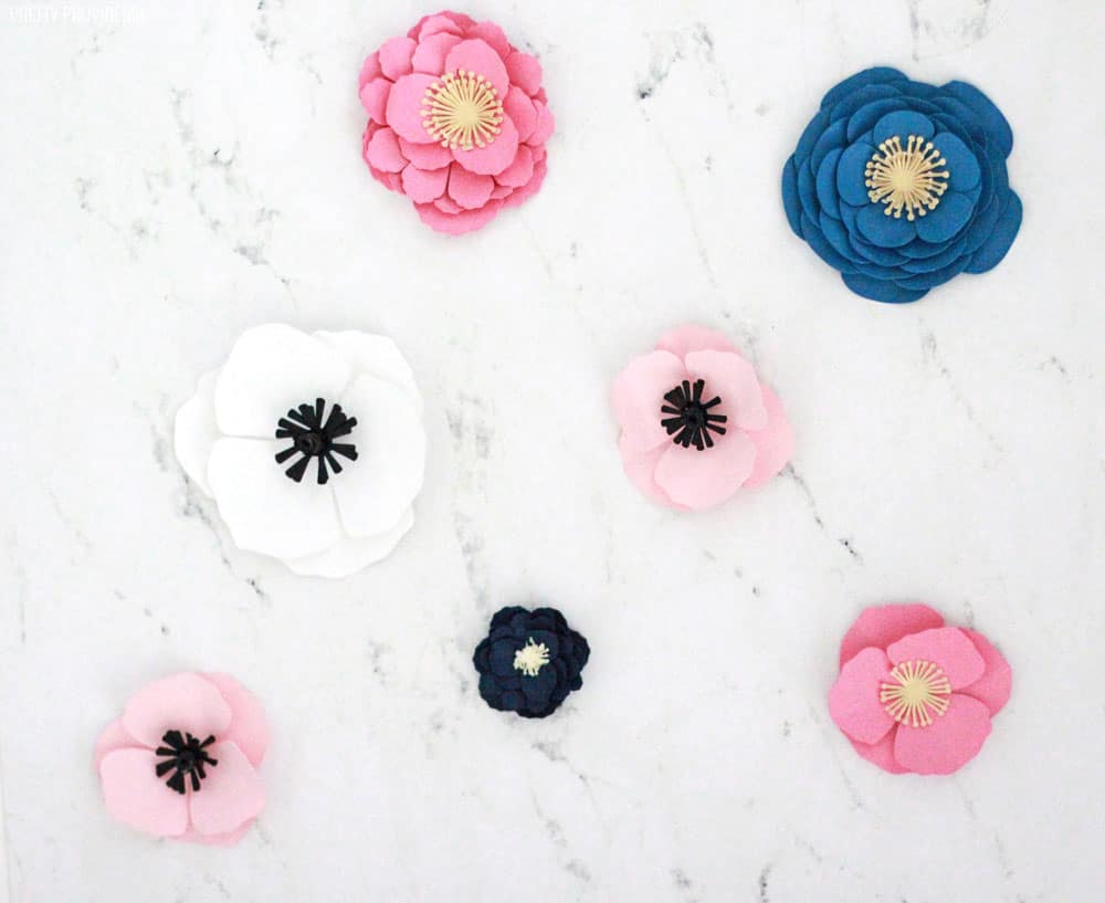 How to make easy paper flowers with card stock and a Cricut machine!