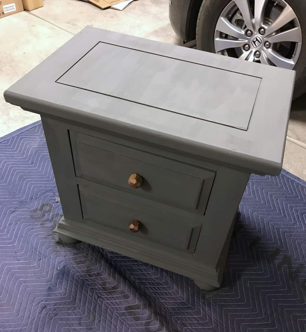 How to Paint Furniture with Chalk Paint - Pretty Providence