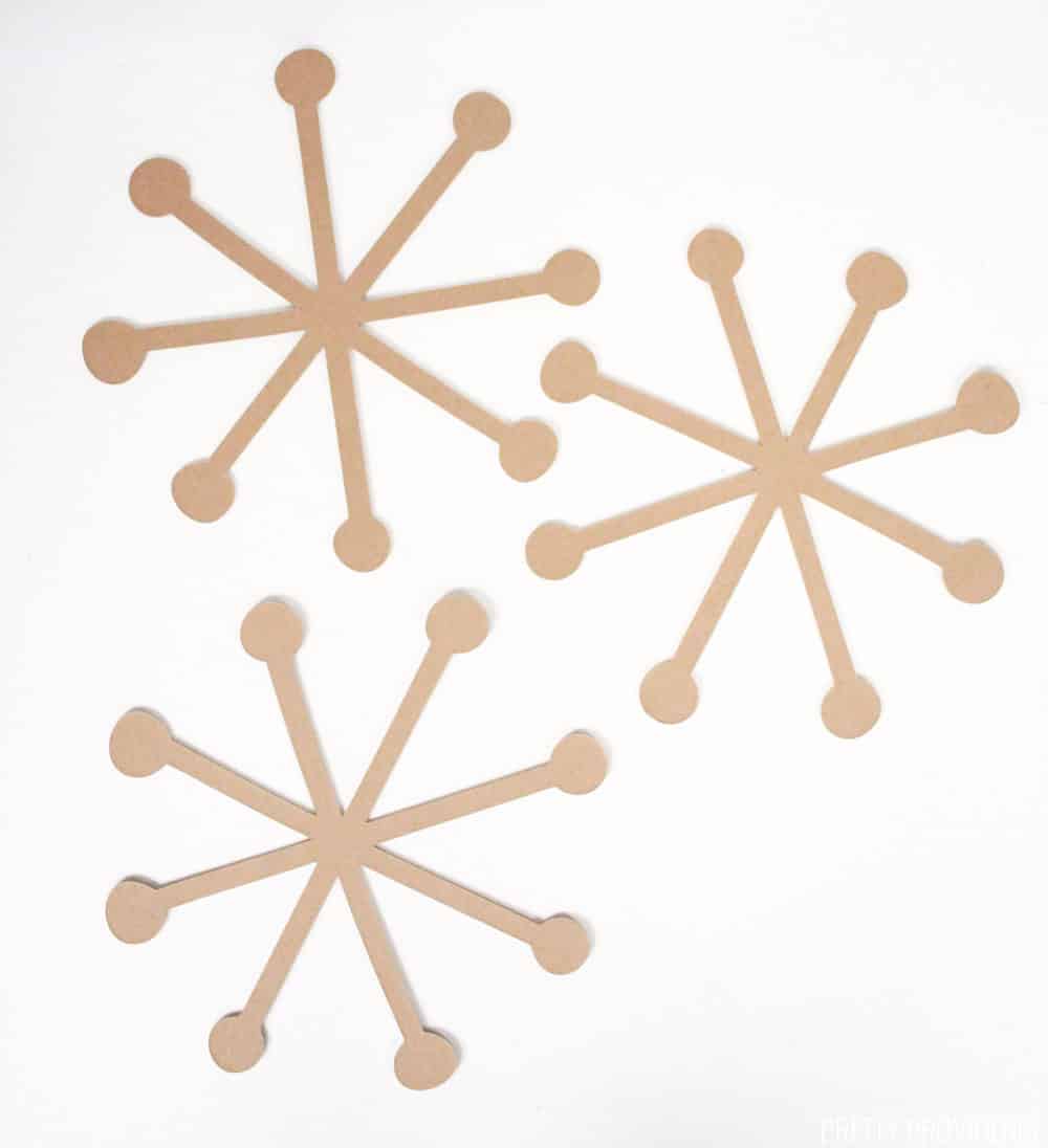 Homemade Christmas Snowflake Ornaments 