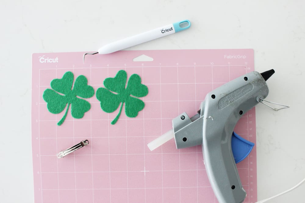 shamrock hair clip supplies