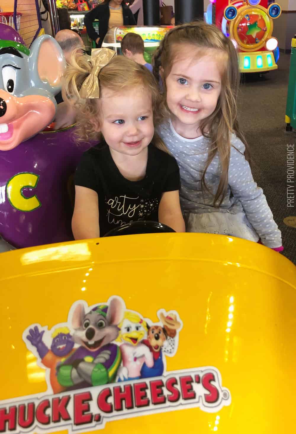 Chuck E Cheese Birthday Party