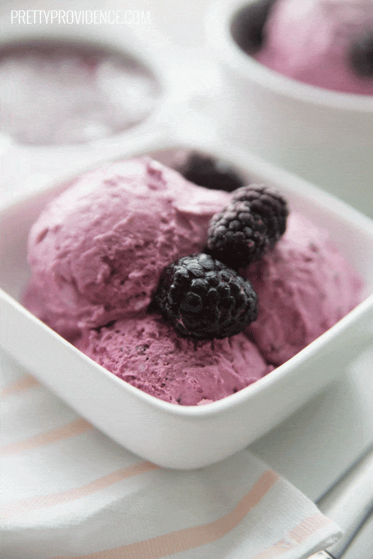 Easy Homemade Blackberry Ice Cream Recipe