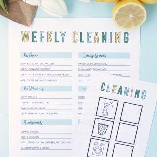 Weekly cleaning checklist and routine, and checklist for kids too with pictures and check boxes!