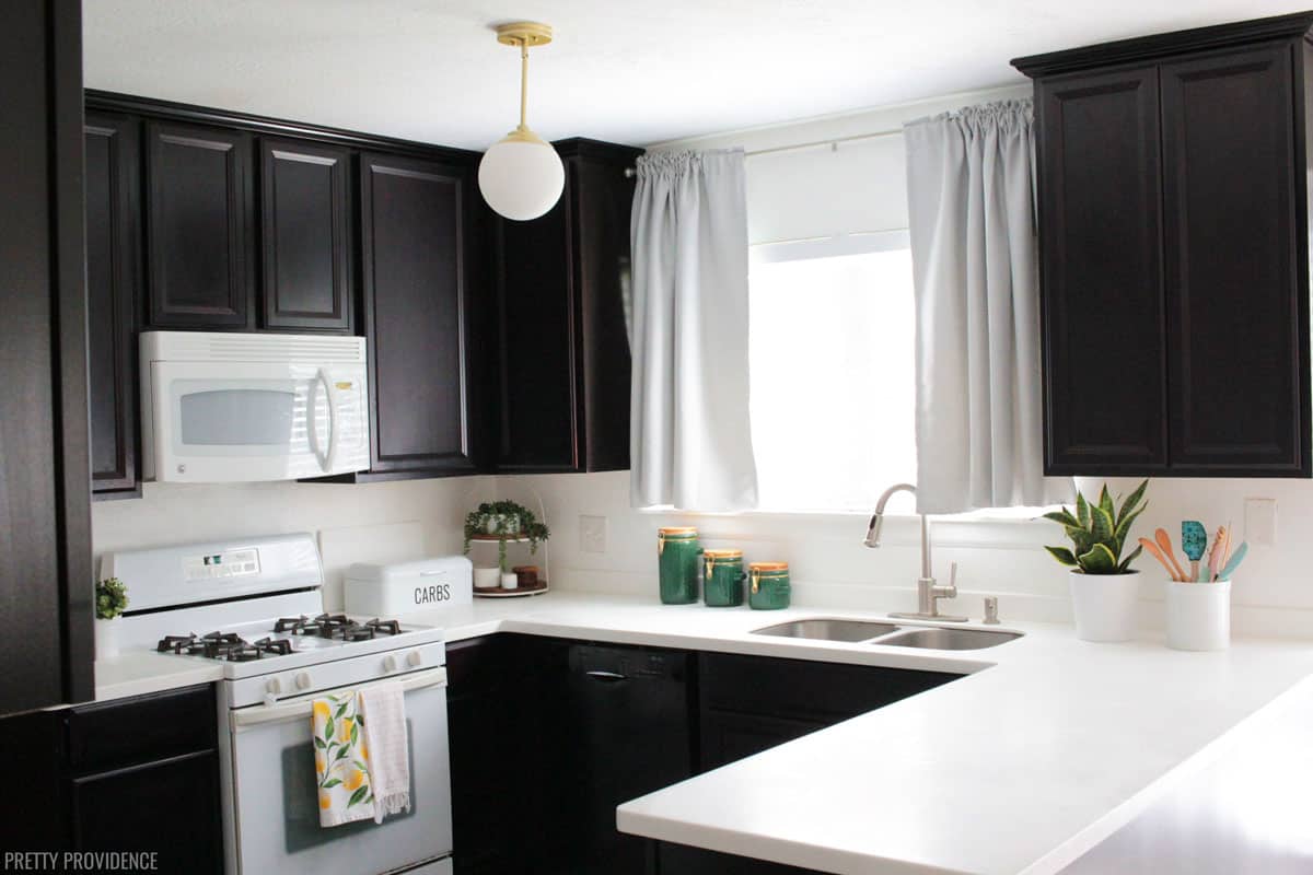 Espresso And White Kitchen Things In The Kitchen