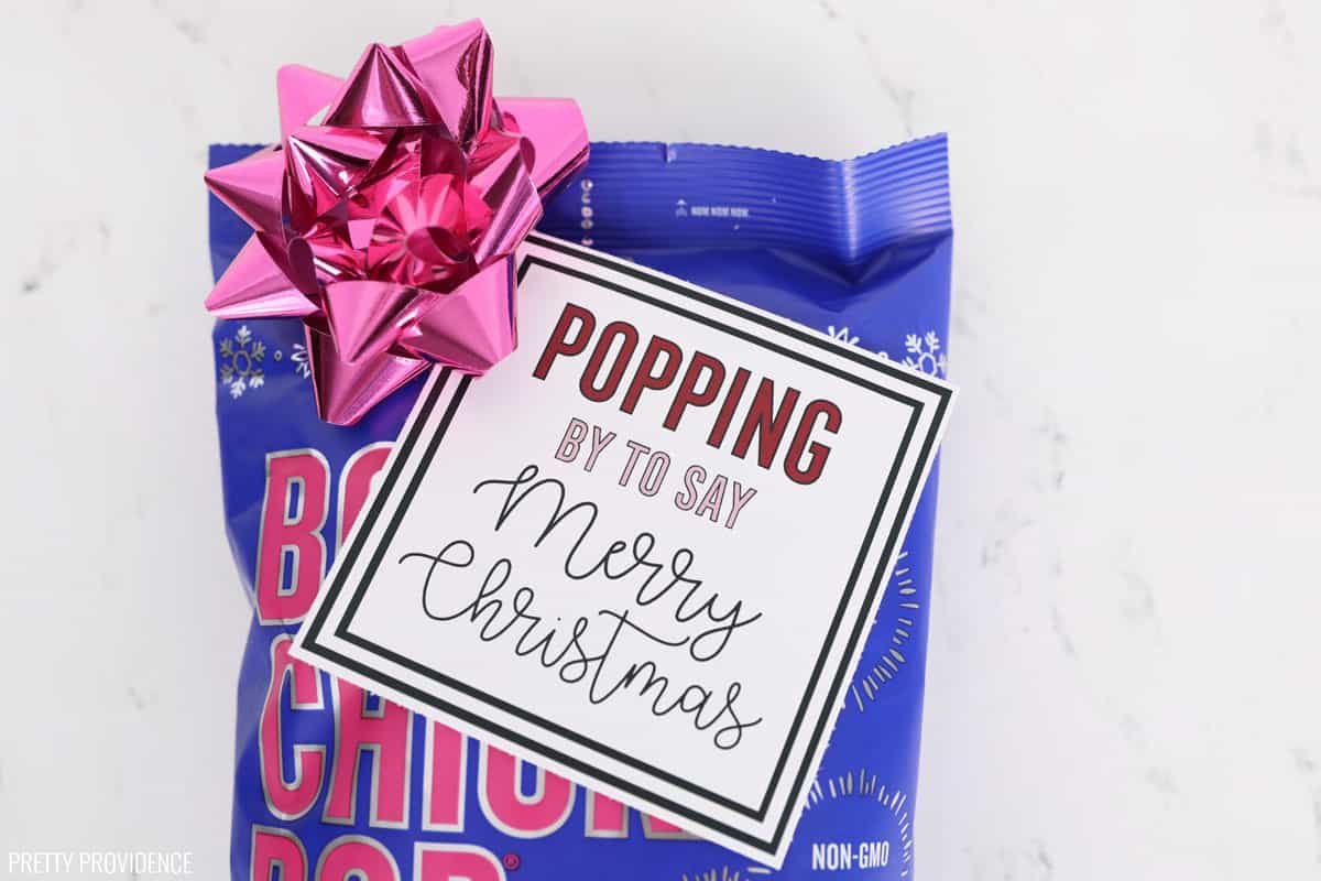 Popcorn Gift Tag 'Popping By to Say Merry Christmas' on popcorn bag