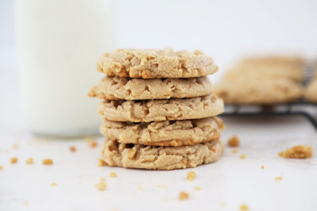 Old Fashioned Peanut Butter Cookies Pretty