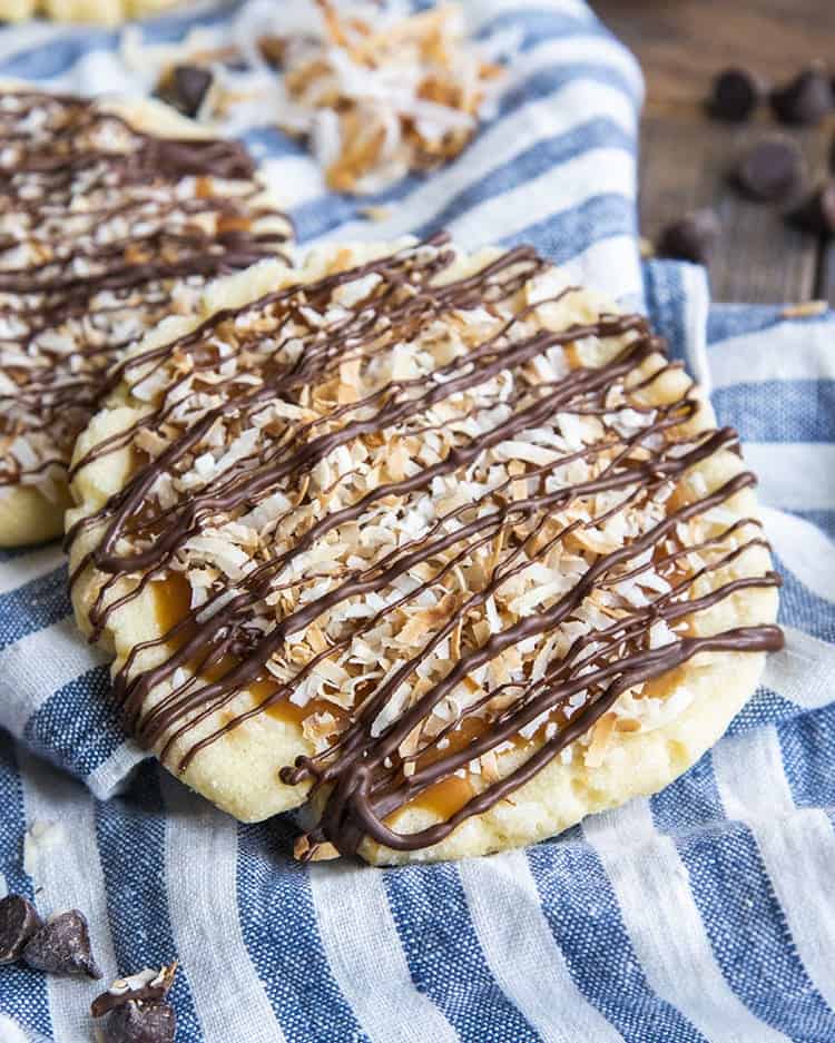 Samoa sugar cookies: sugar cookies inspired by the popular girl scout cookies called Samoas or Caramel De Lites.